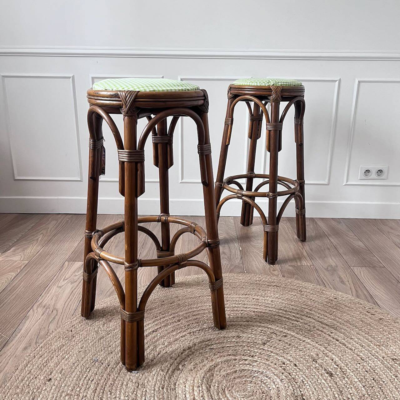 Paire de tabourets de bar