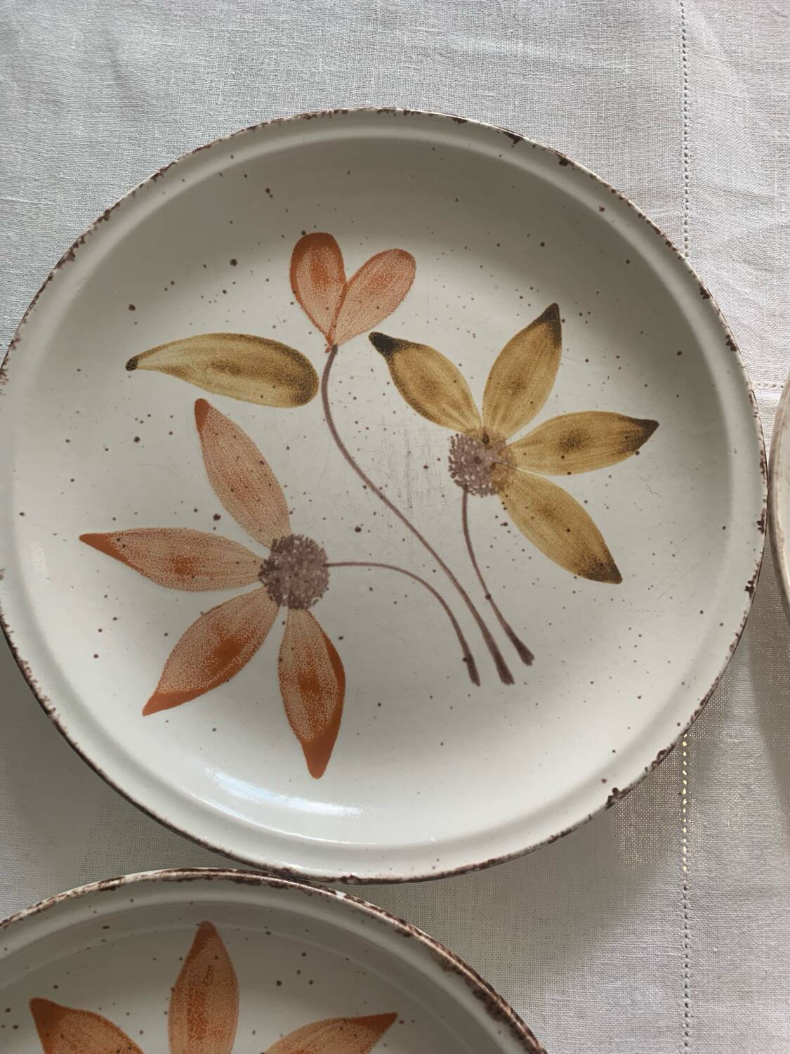 6 flat plates Gien France