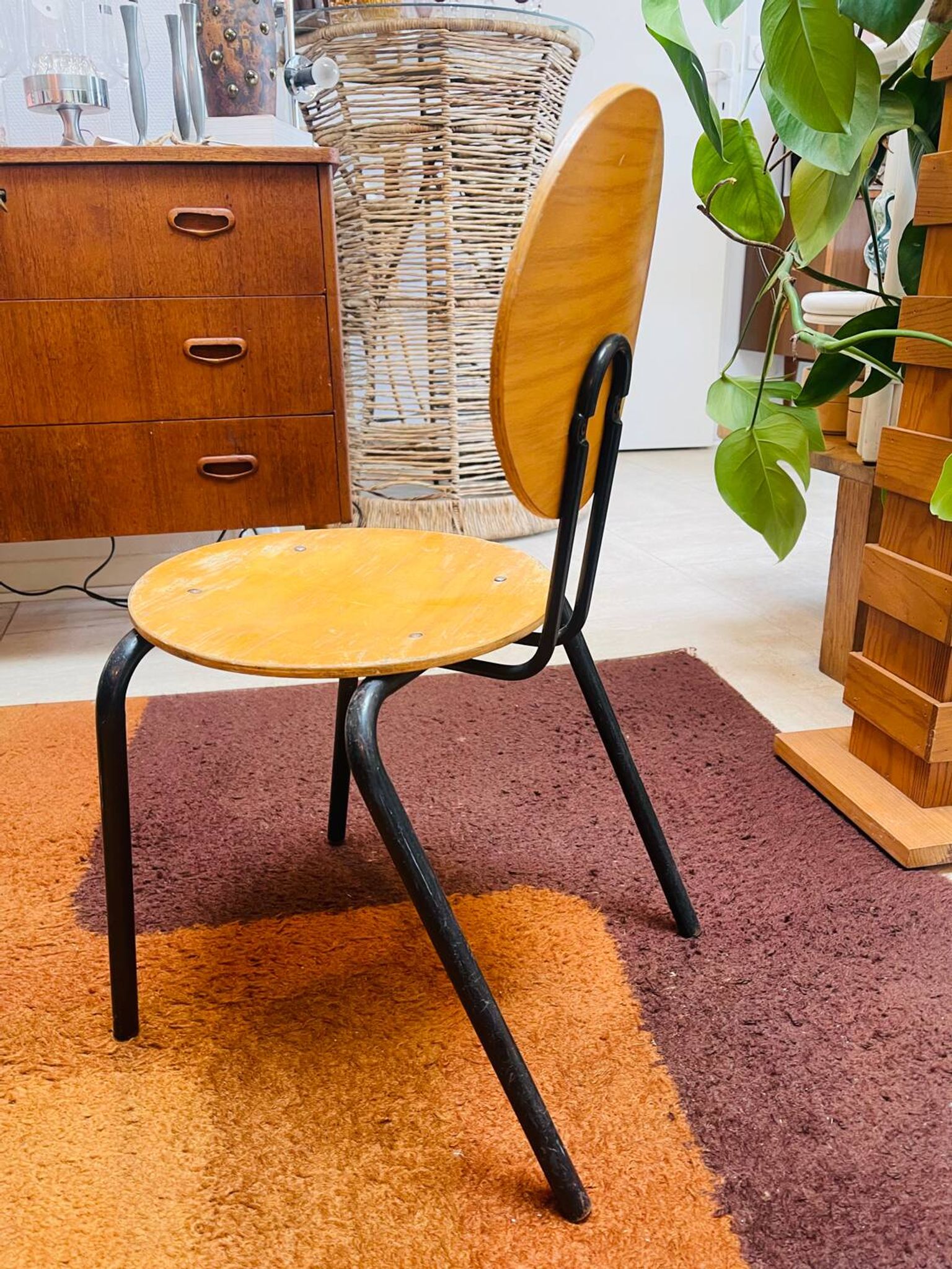 Chaise d’enfant vintage – design moderniste, 1960