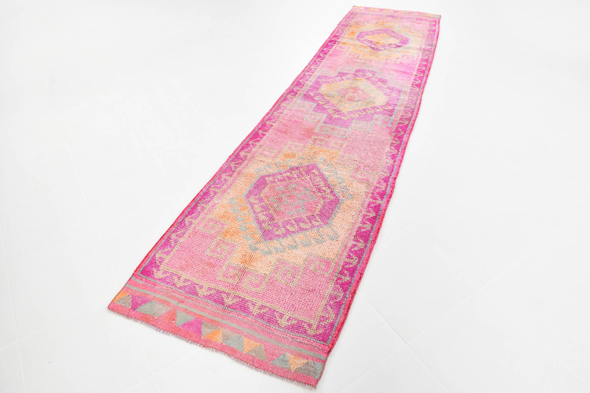 3x12 Vintage Pink & Orange Vintage Runner Rug, 90x359Cm