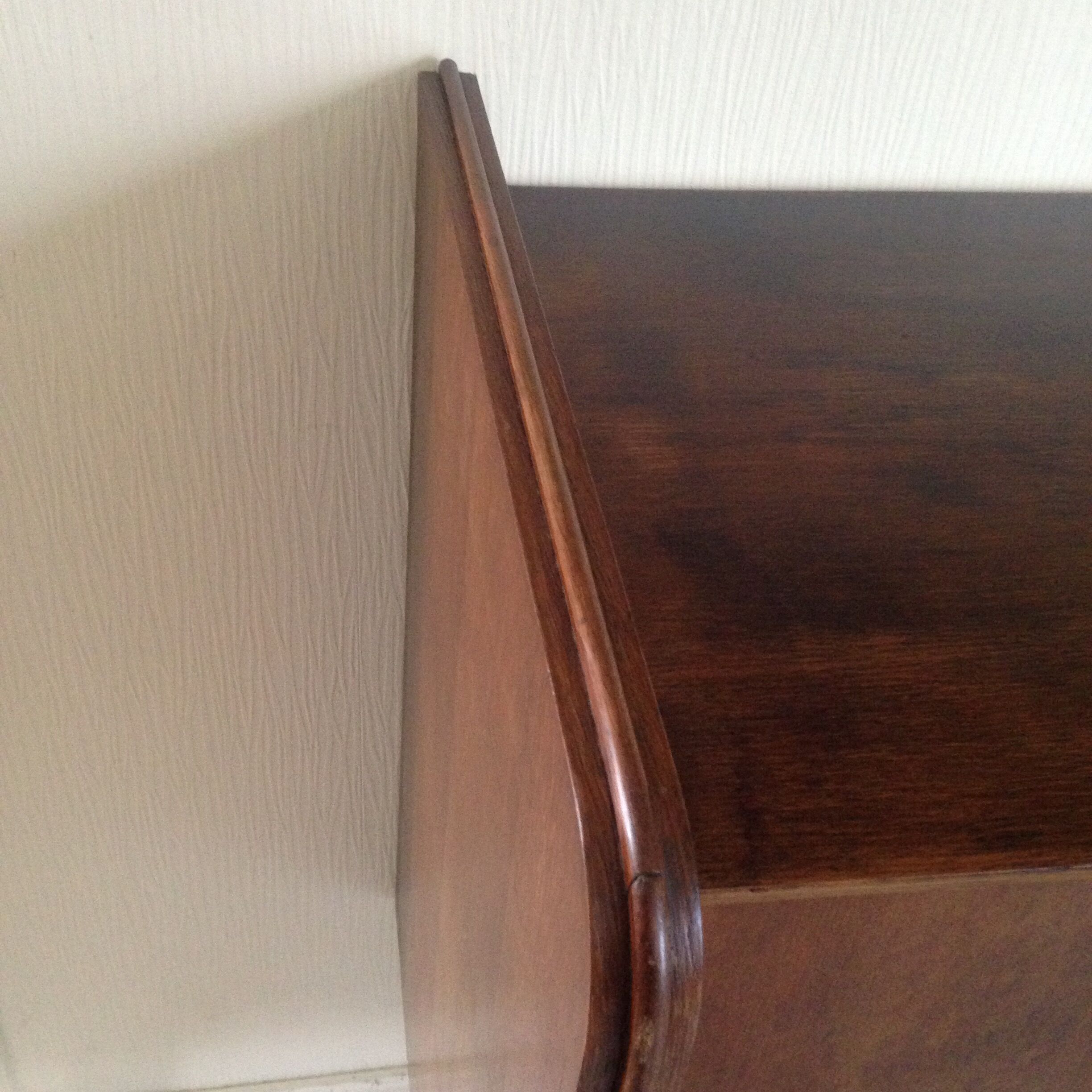 Sideboard SAM Edition with compass feet