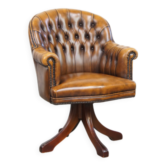 English Style Cowhide Chesterfield Swivel Office Chair