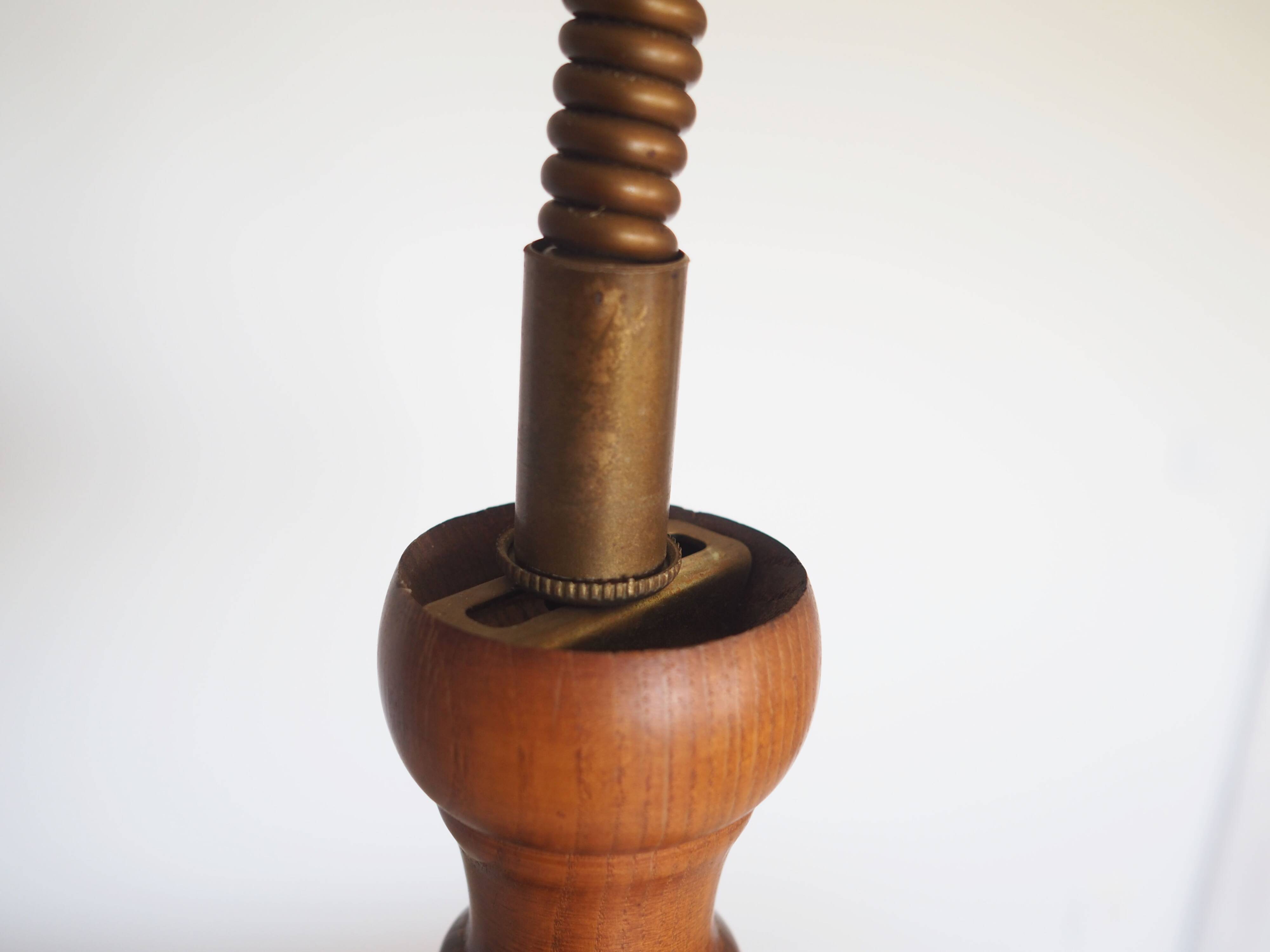 Suspension, design scandinave, années 1980