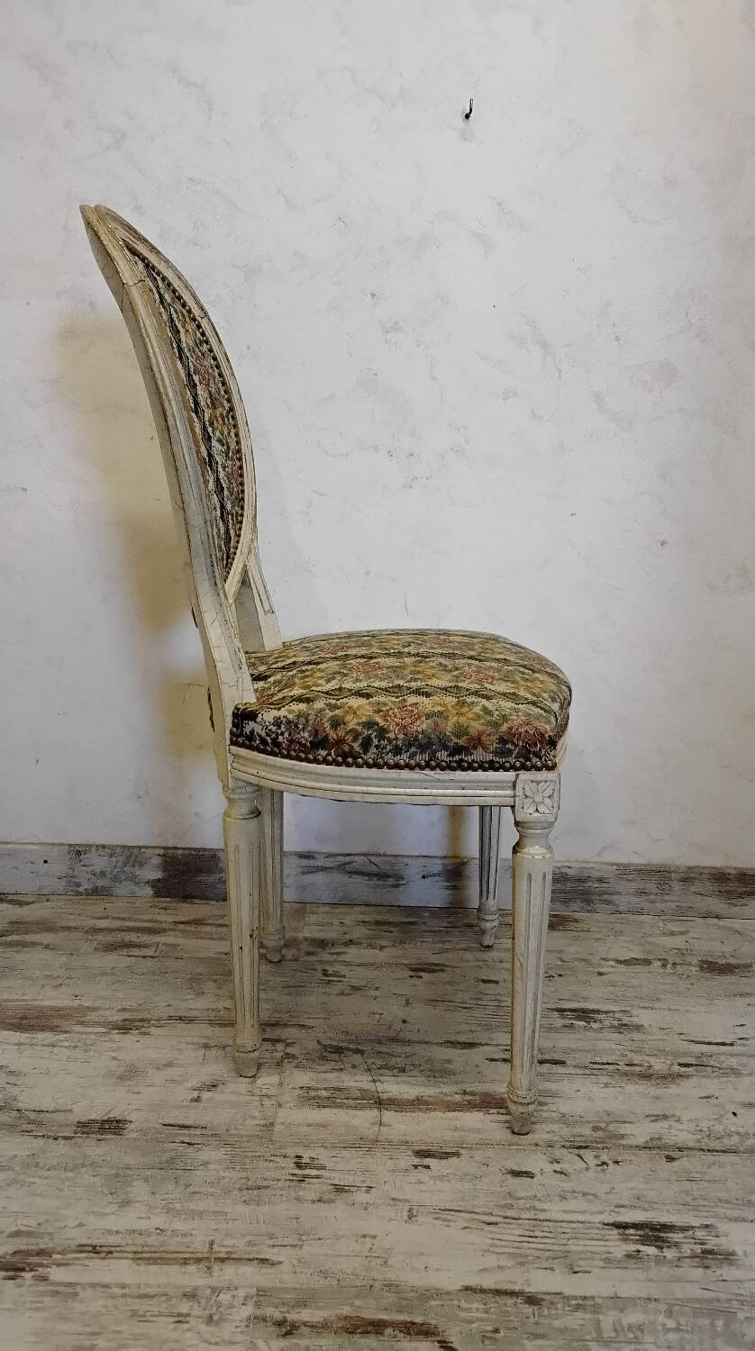 6 Louis XVI style Medallion chairs