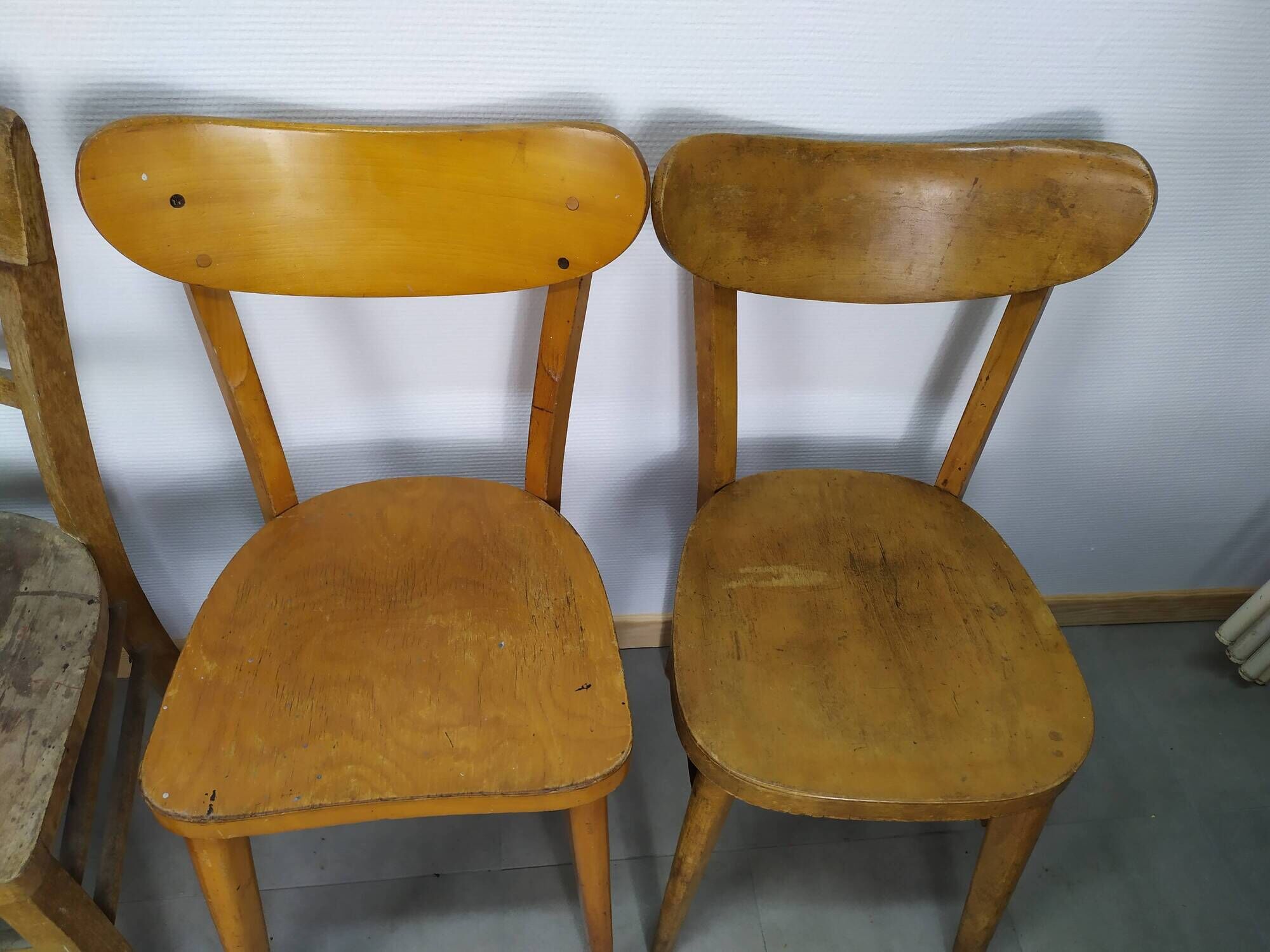 Lot of 4 Wooden bistro chair - vintage - Old