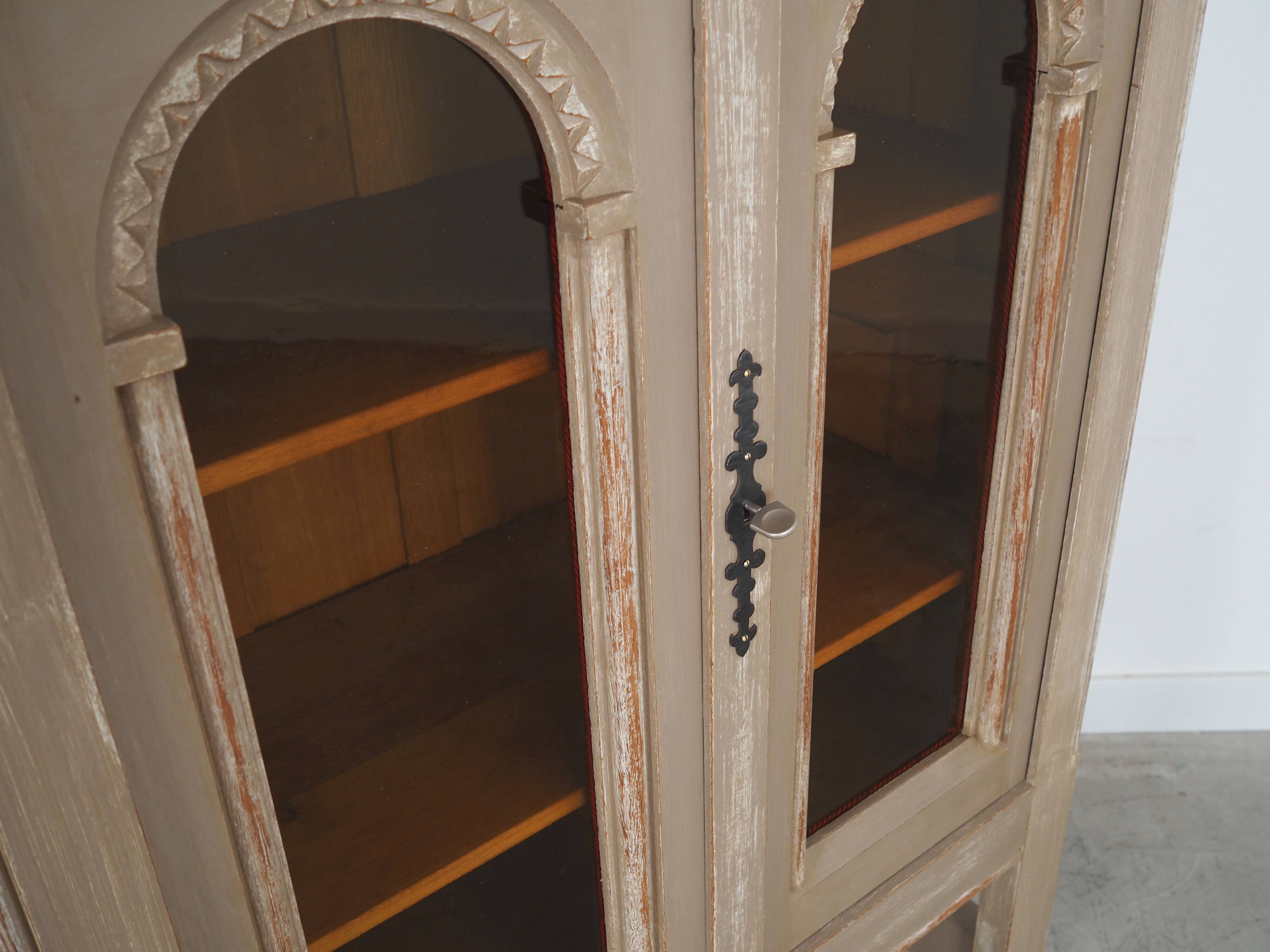 Oak showcase, Danish design, 1960s, production: Denmark