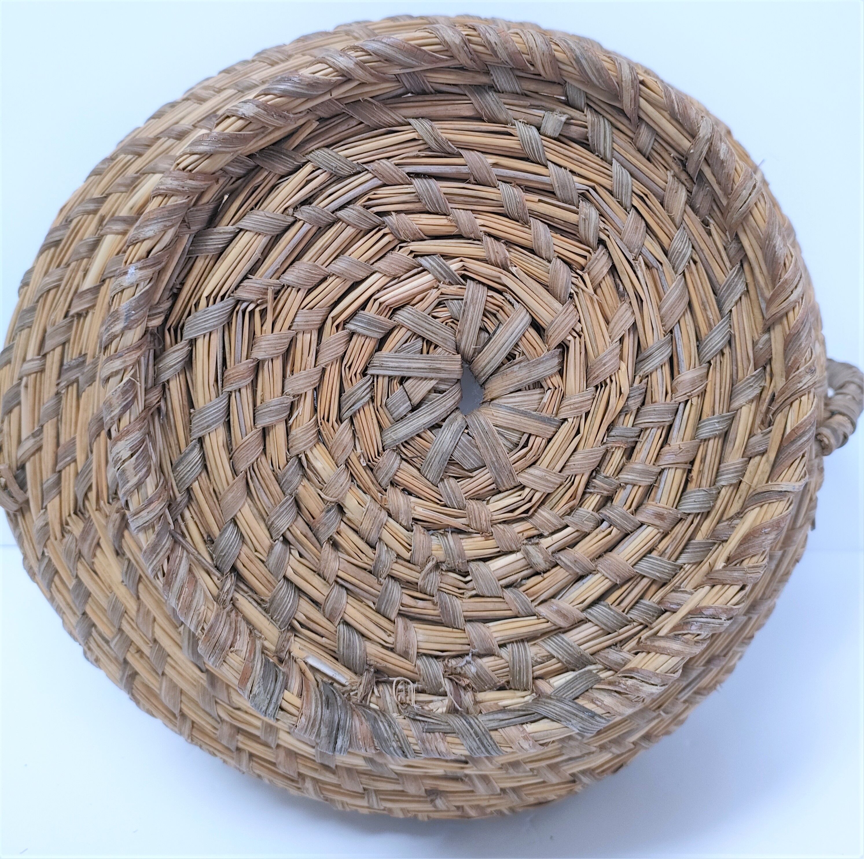 Vase in straw and plant fibers French folk art mid-twentieth century