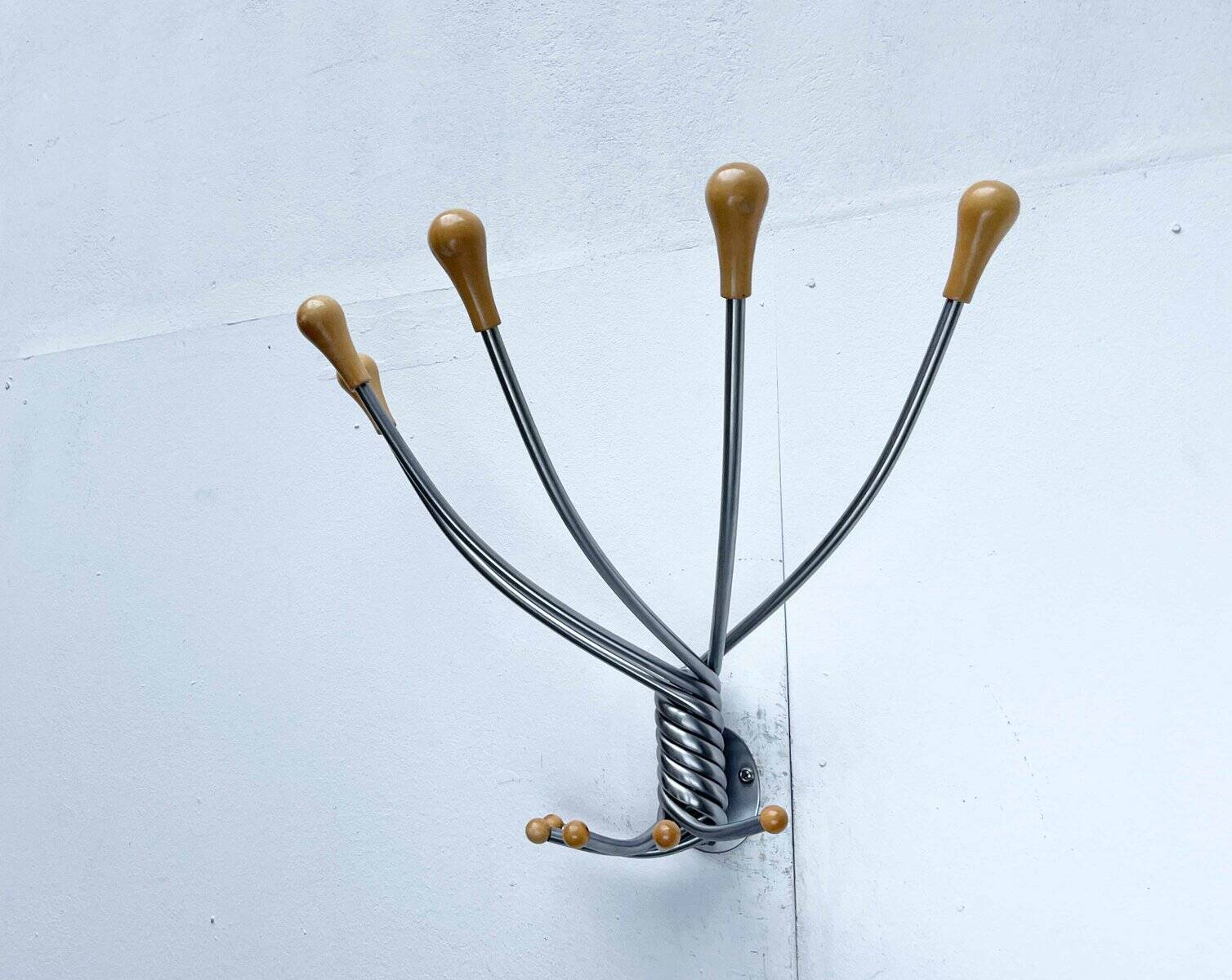 Postmodern Italian Wall Hook Octopus by J. De Pas, P. Lomazzi and D. D'Urbino for Zanotta, 1990s