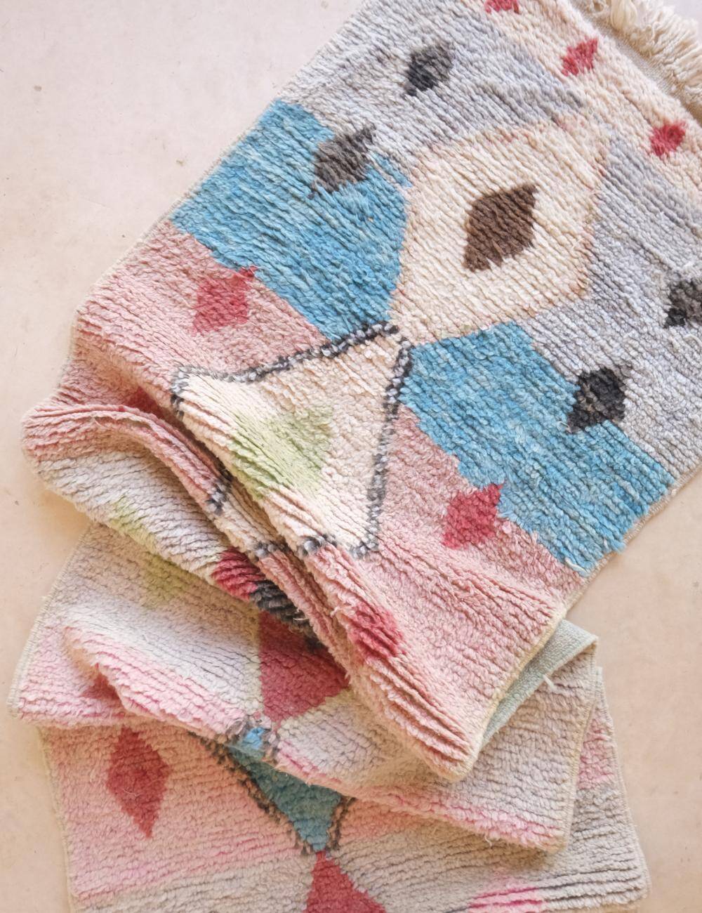 Long pastel runner rug - 492 x 88 cm