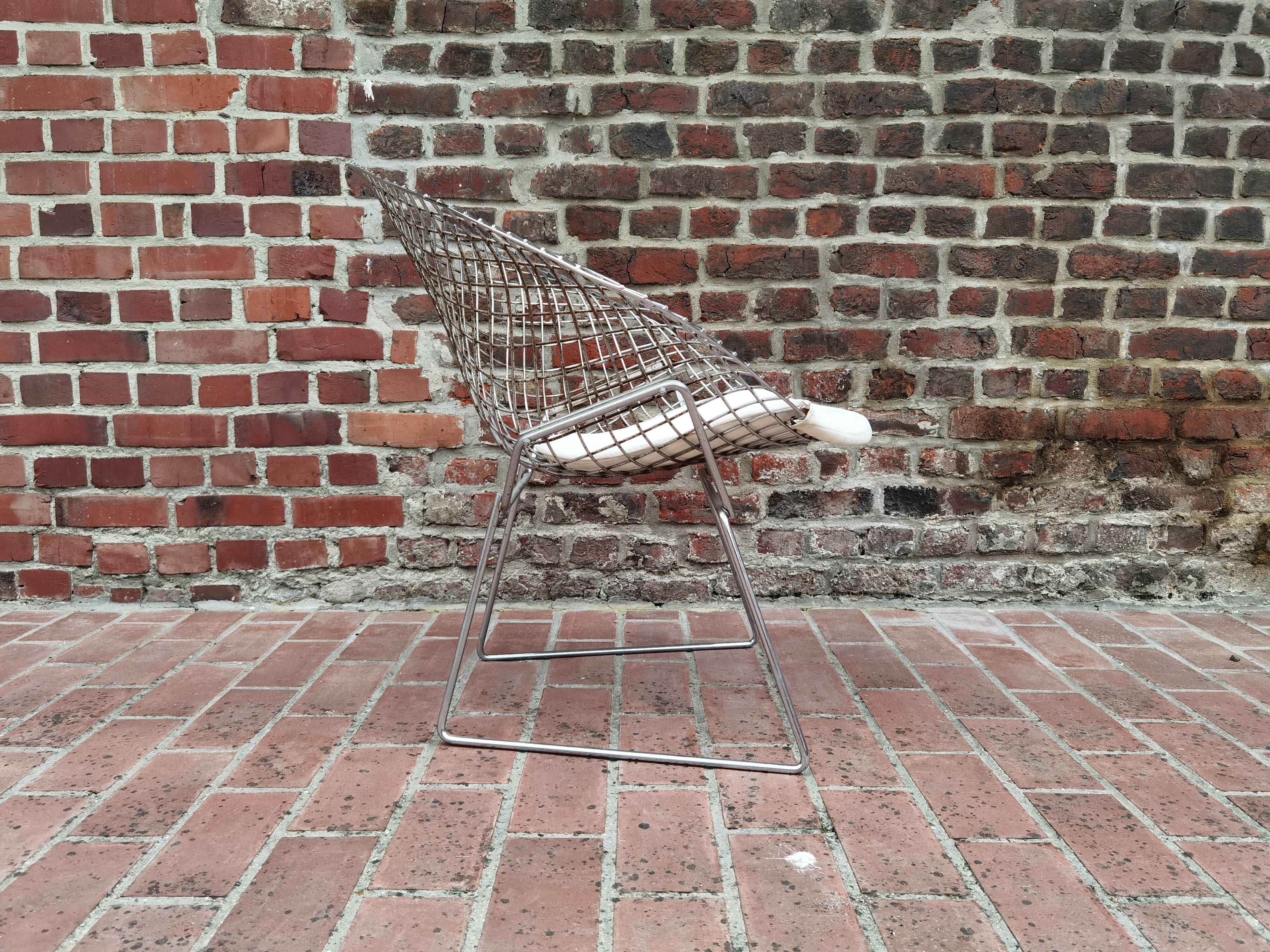 Diamond armchair by Harry Bertoia for Knoll