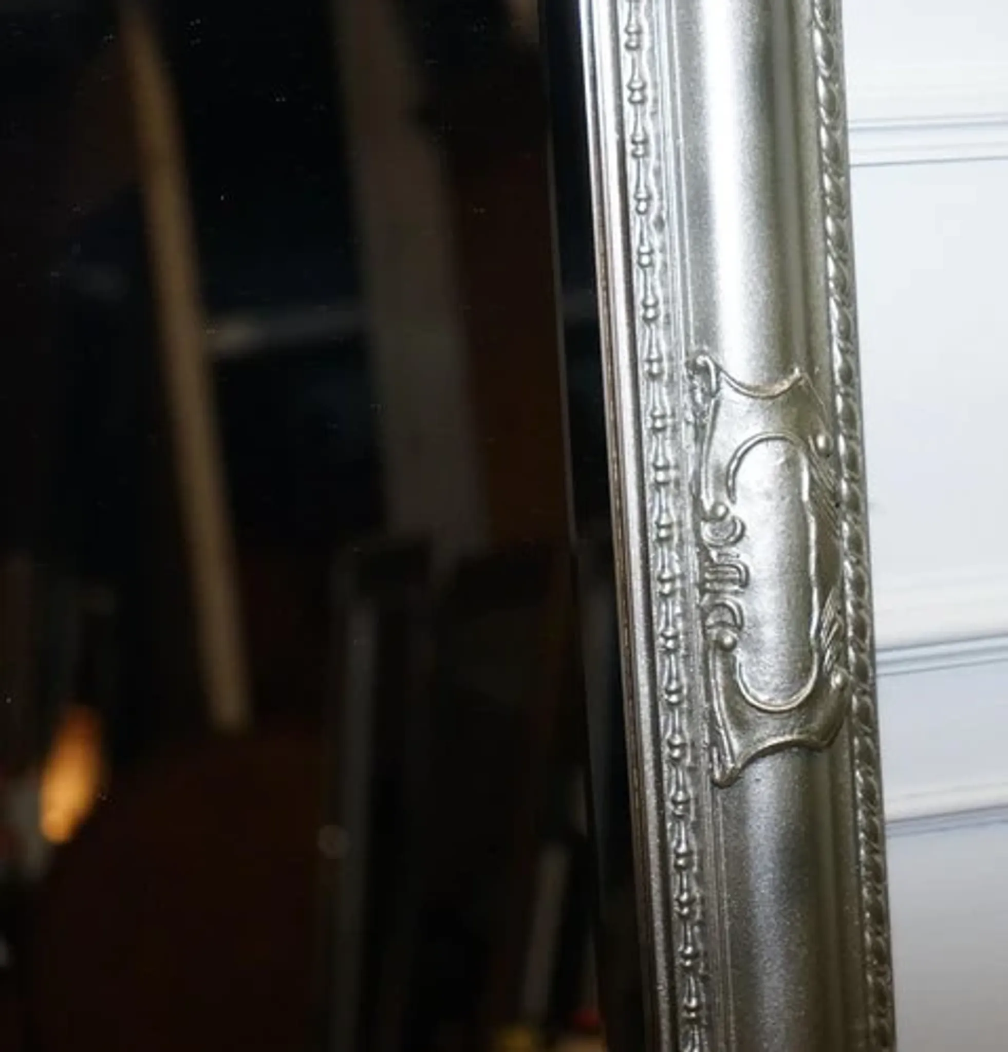 Bevelled Sculpted Silver Rectangular Mirror