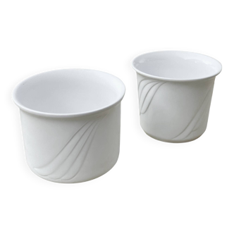 Pair of white ceramic plant pots, Duemler & Breiden Germany