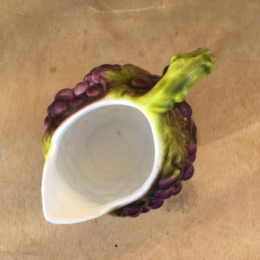 Pitcher slurry grape