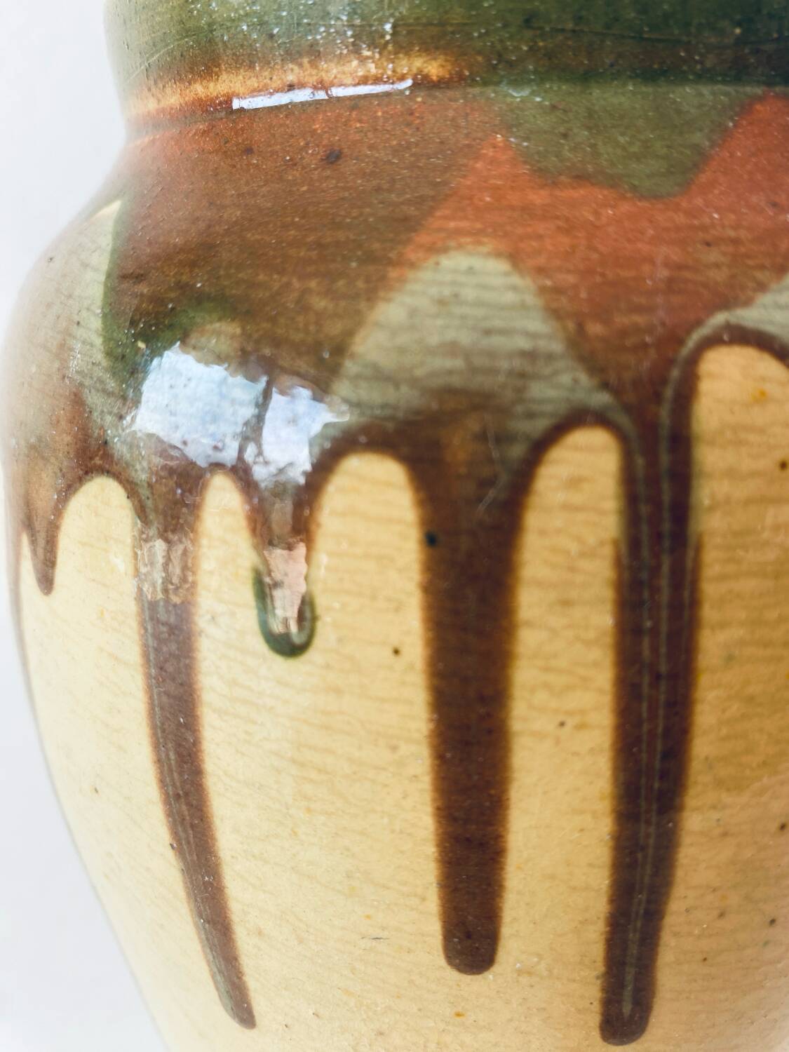 Vase ancien en terre cuite