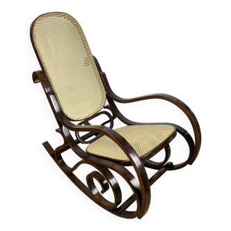 Rocking chair bois et cannage vintage années 1970