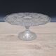 Manage transparent cake pie footed dish
