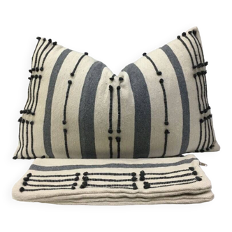 Moroccan white Berber cushion in handmade cotton