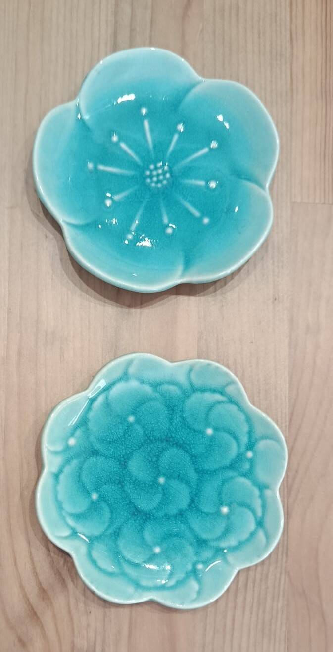 Pair of vintage turquoise flower bowls LBMDJ – 60s/70s