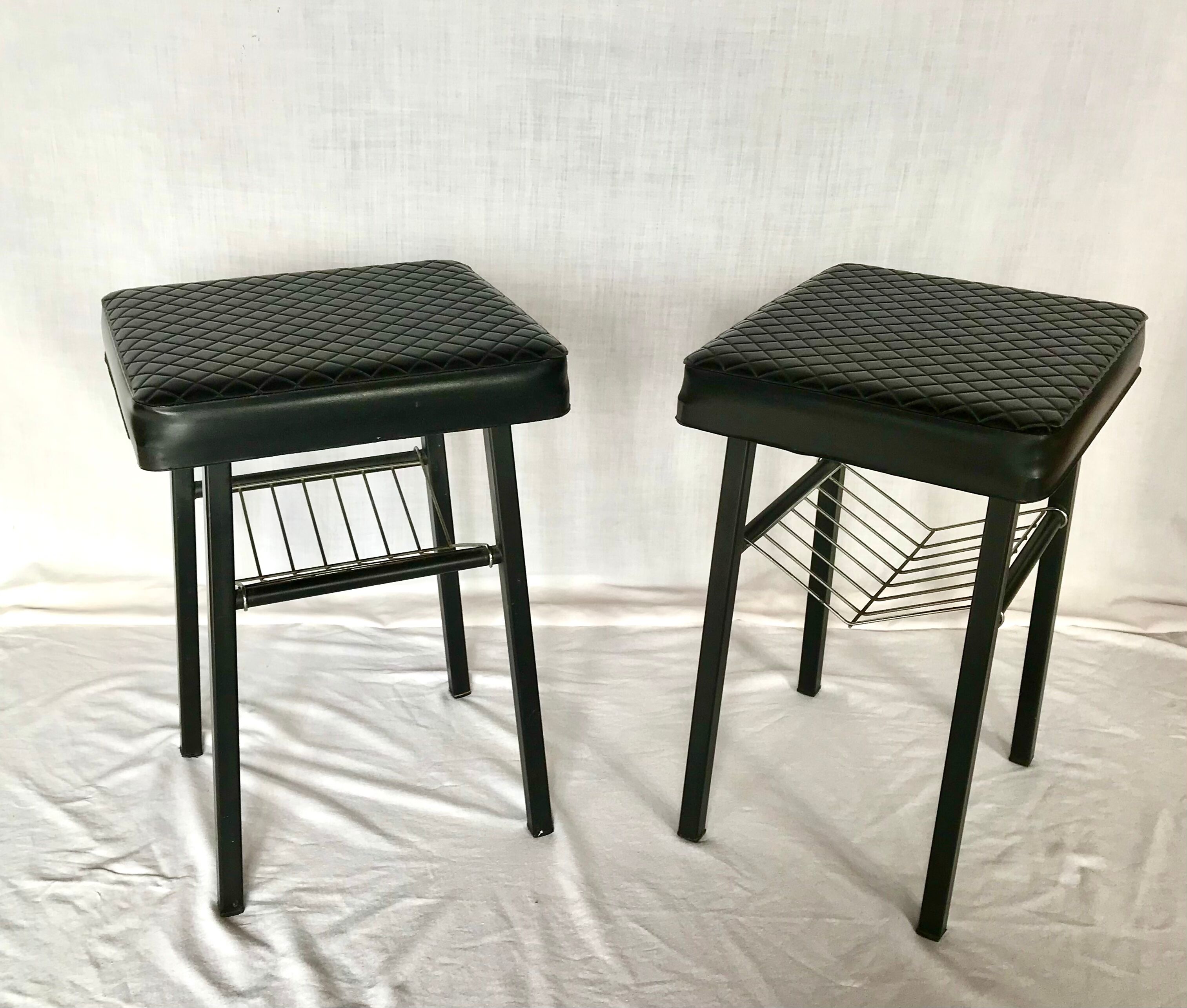 Paire de bouts de canapés skaï Fantasia 1970/80