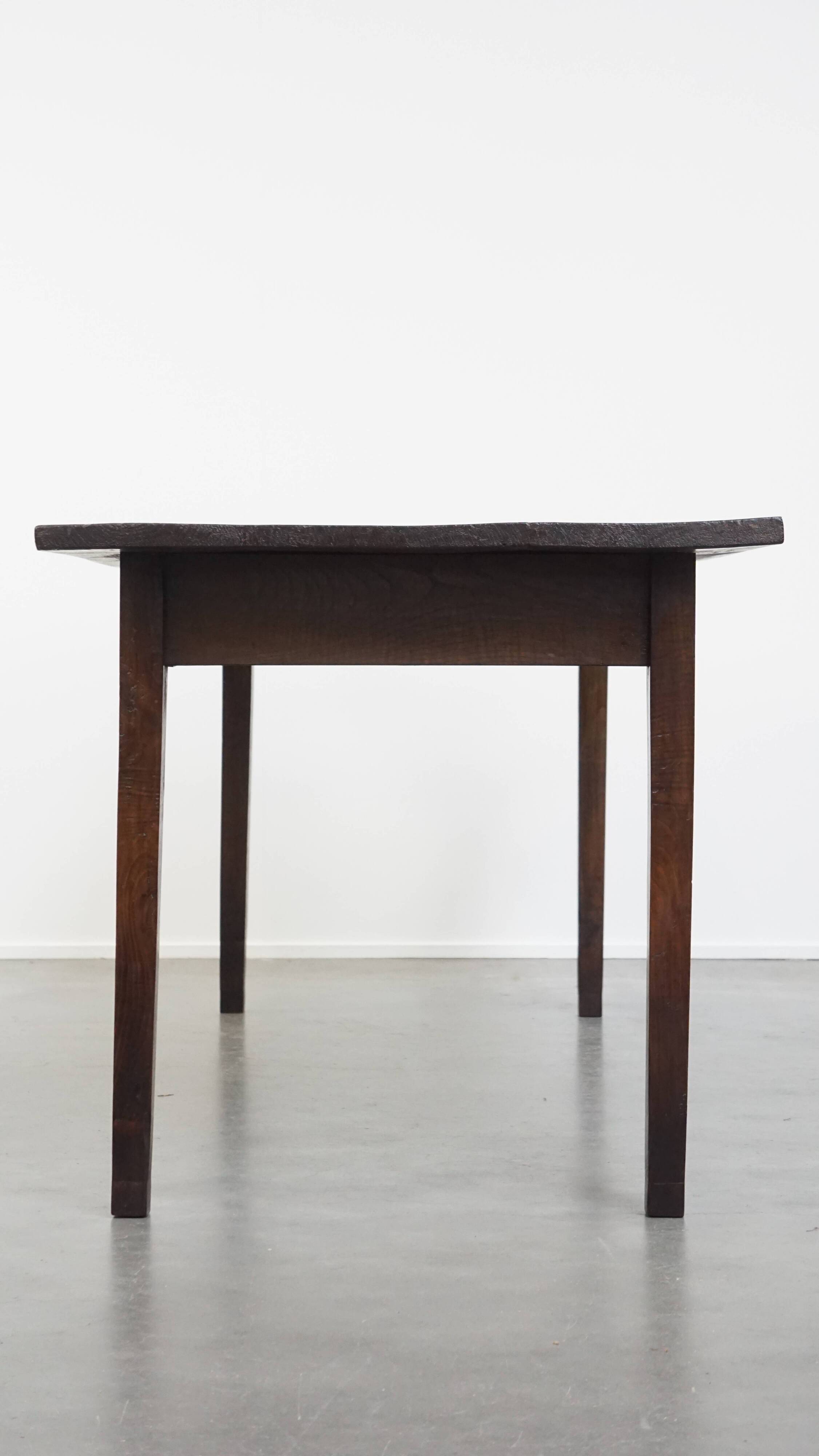 Antique Early 19th Century English 6-Person Dining Table with Walnut Top