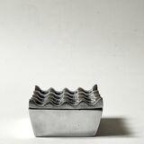 Mid-century chrome metal ashtray in the Ultima 15 style, 1970 design.