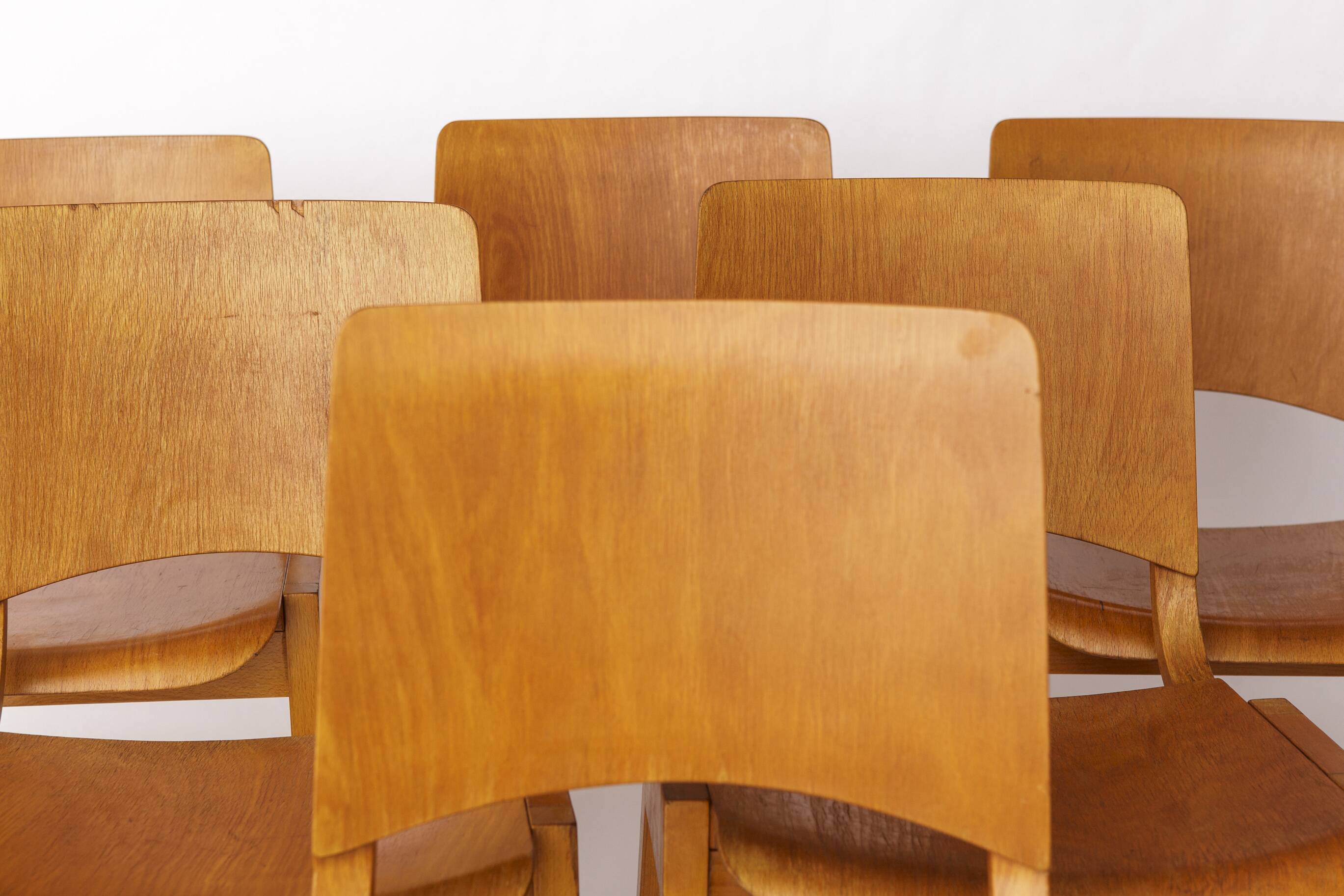 Set of 6 Wilkhahn Stackable Chairs – Beech Wood – Germany 1970s – Vintage