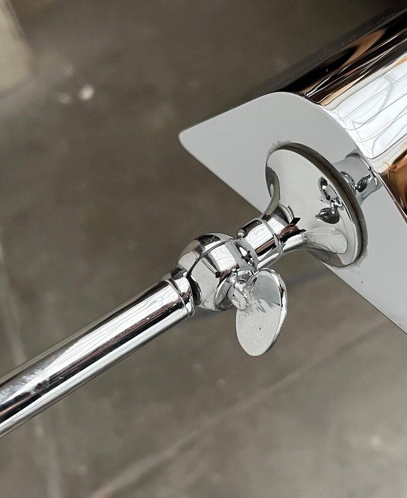 Mid-century Hollywood Regency chrome wall lamp by Florian Schulz for Interline, 1970s.