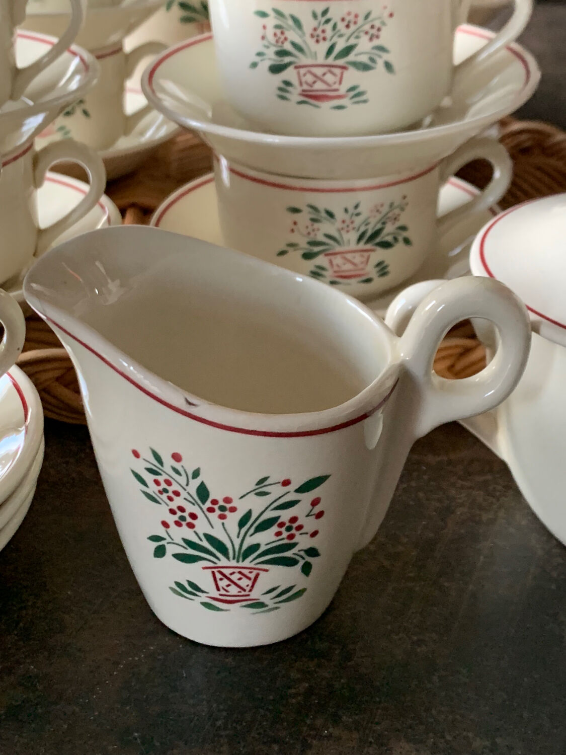 Vintage HB Creil et Montereau coffee service