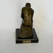 La sculpture en bronze Le Penseur, statue en bronze Rosin
