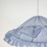 Conical suspension with fine stripes and Emilia "marina" shade.