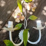 Romantic wall lamp in enamelled metal