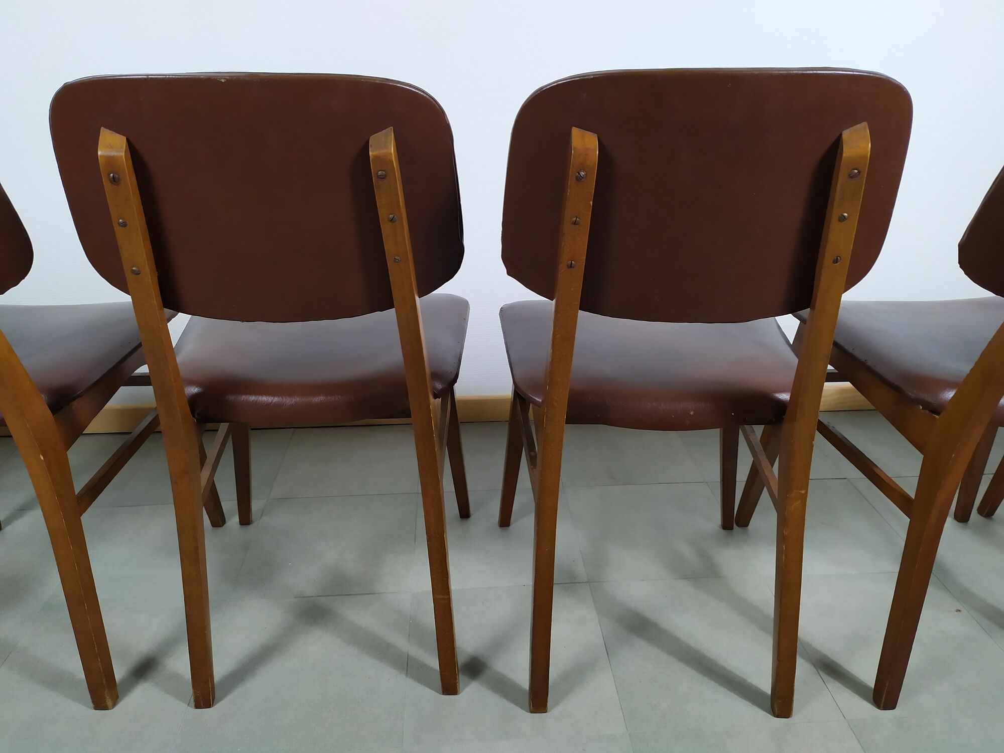 Suite de 6 chaise bois skaï marron brus vintage année 50 - 60