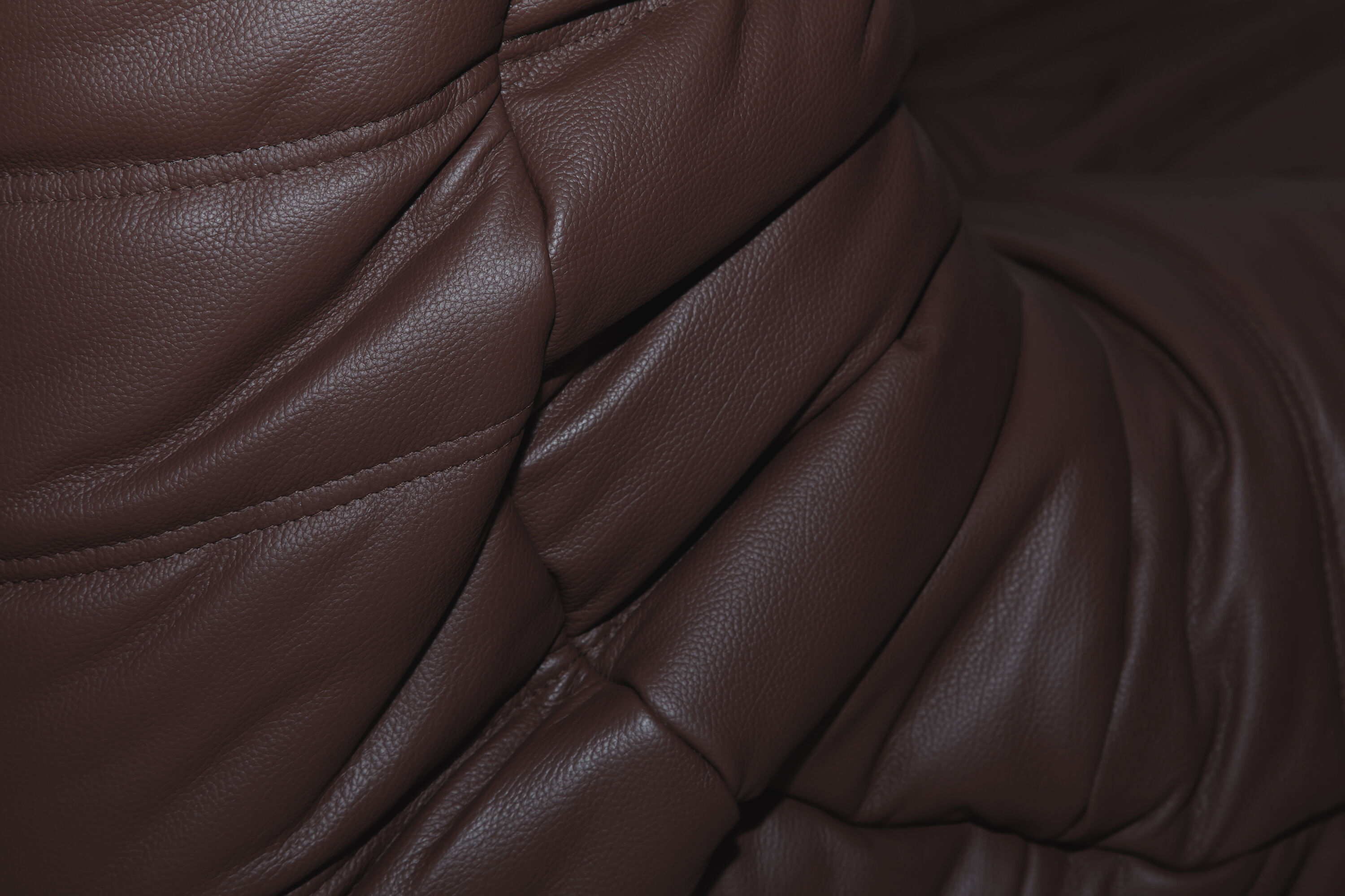 Togo corner chair model designed by Michel Ducaroy 1973