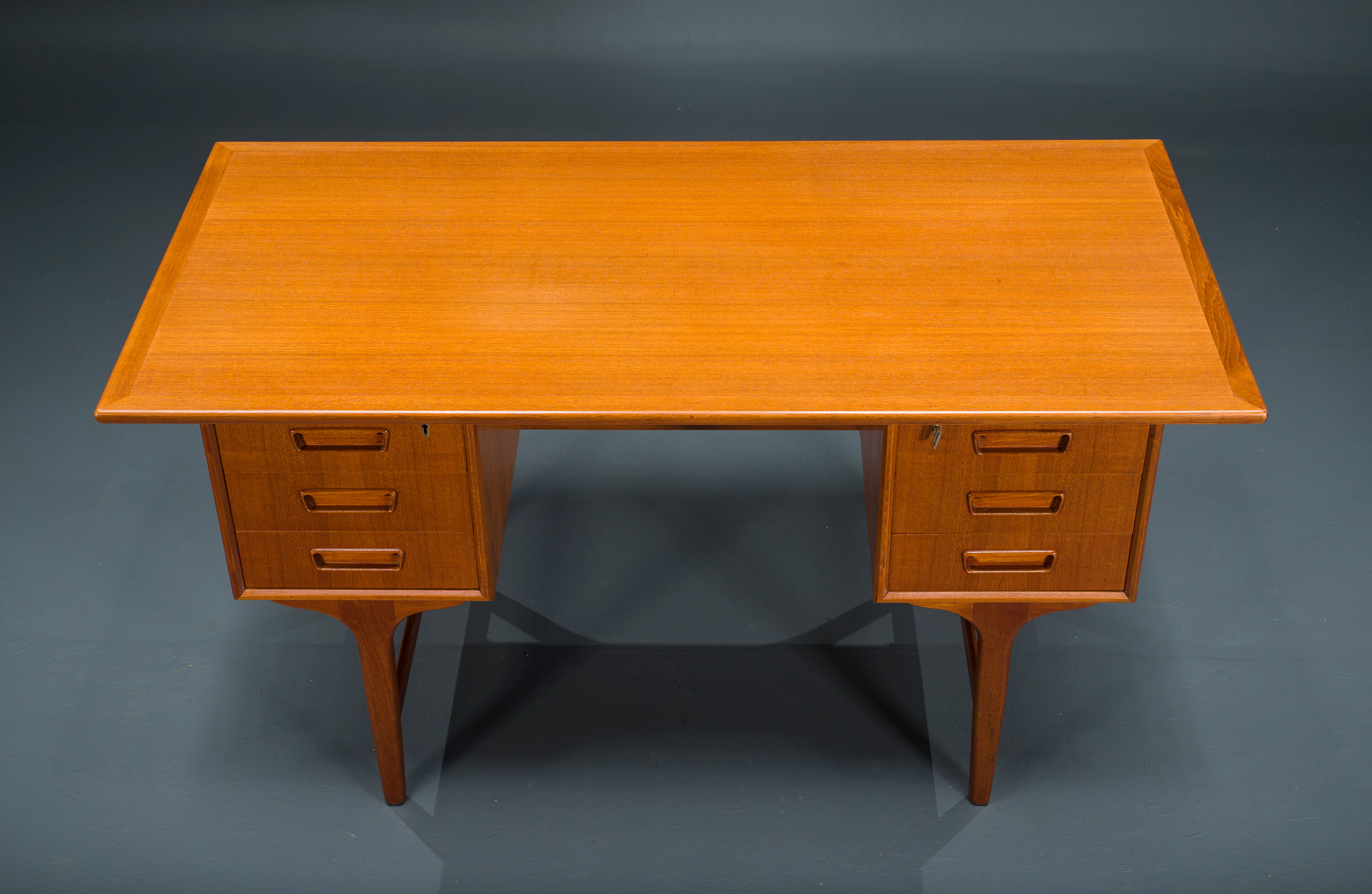 Danish teak desk by Gunnar Nielsen for Tibergaard 1960s