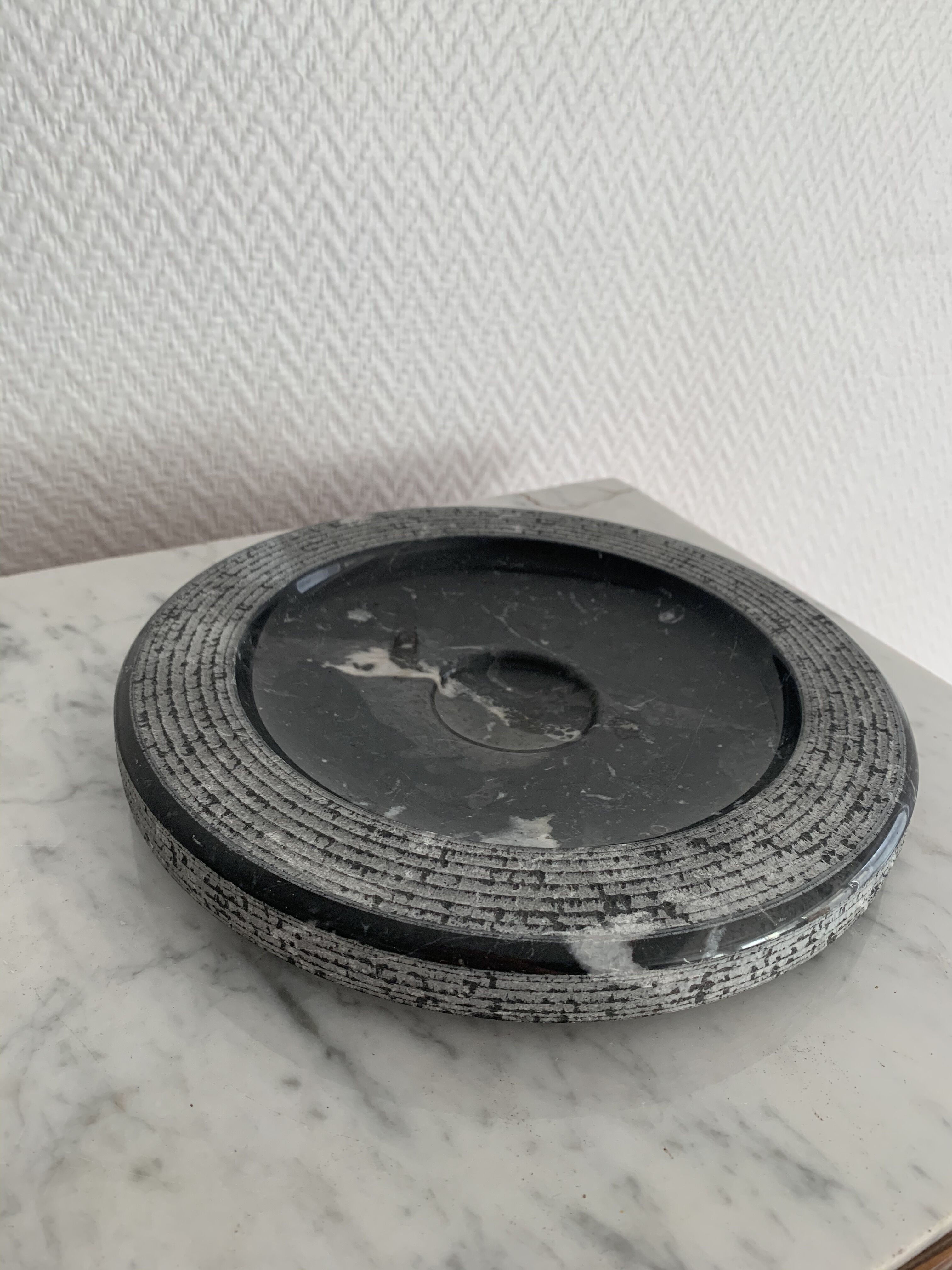 Vintage grey round marble ashtray