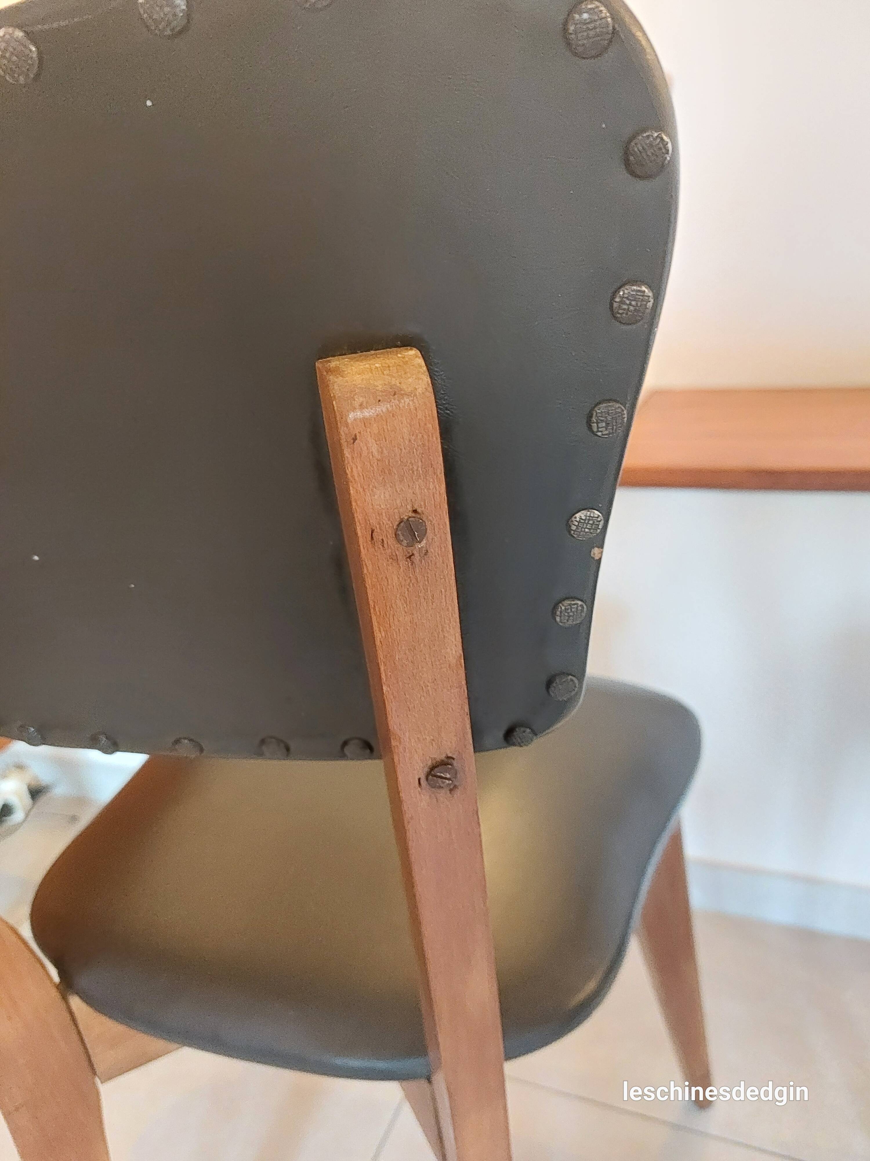 5 chairs in wood and black faux leather, Scandinavian style