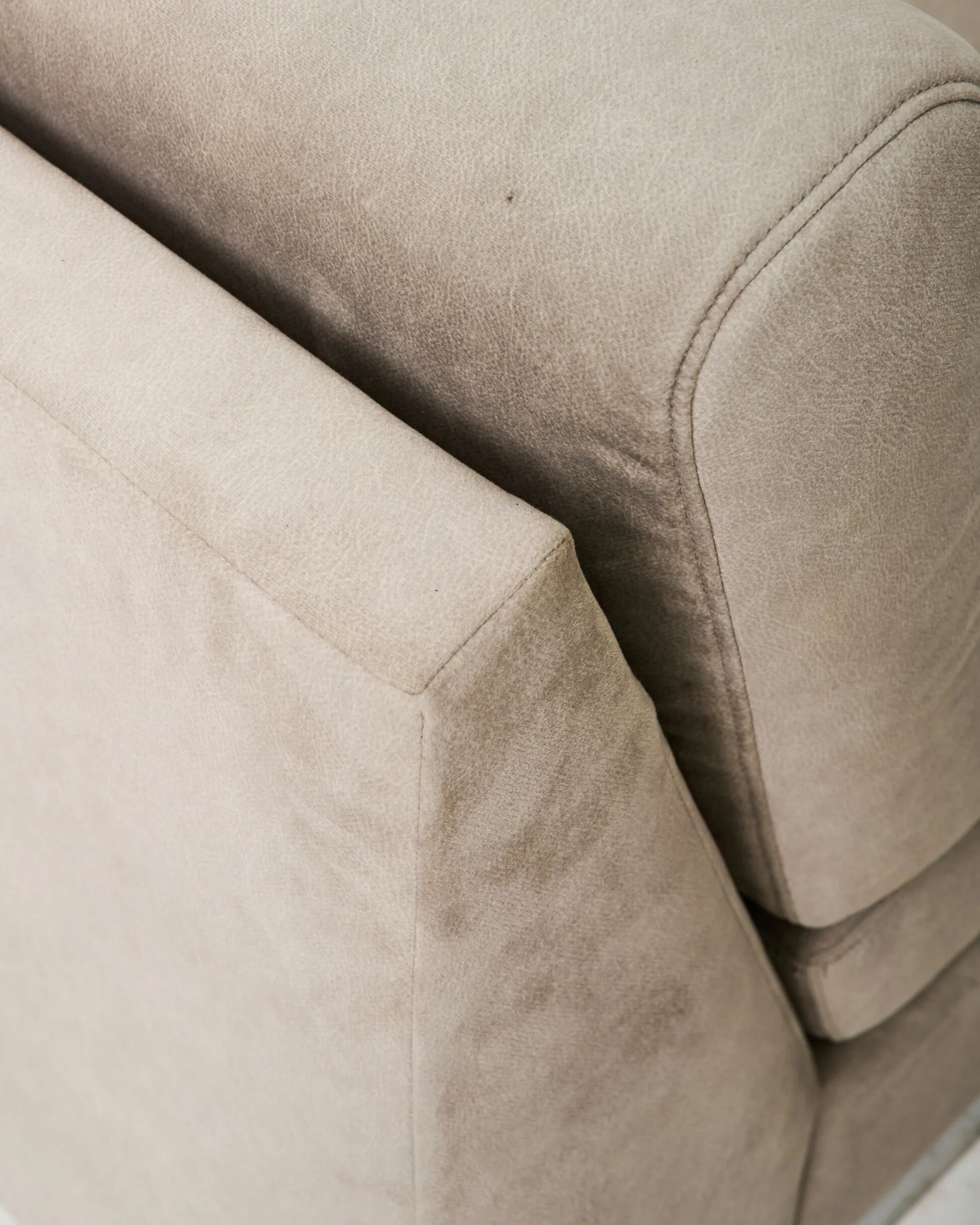 Chauffeuse grise, Jacques Charpentier, Roche Bobois, années 1970