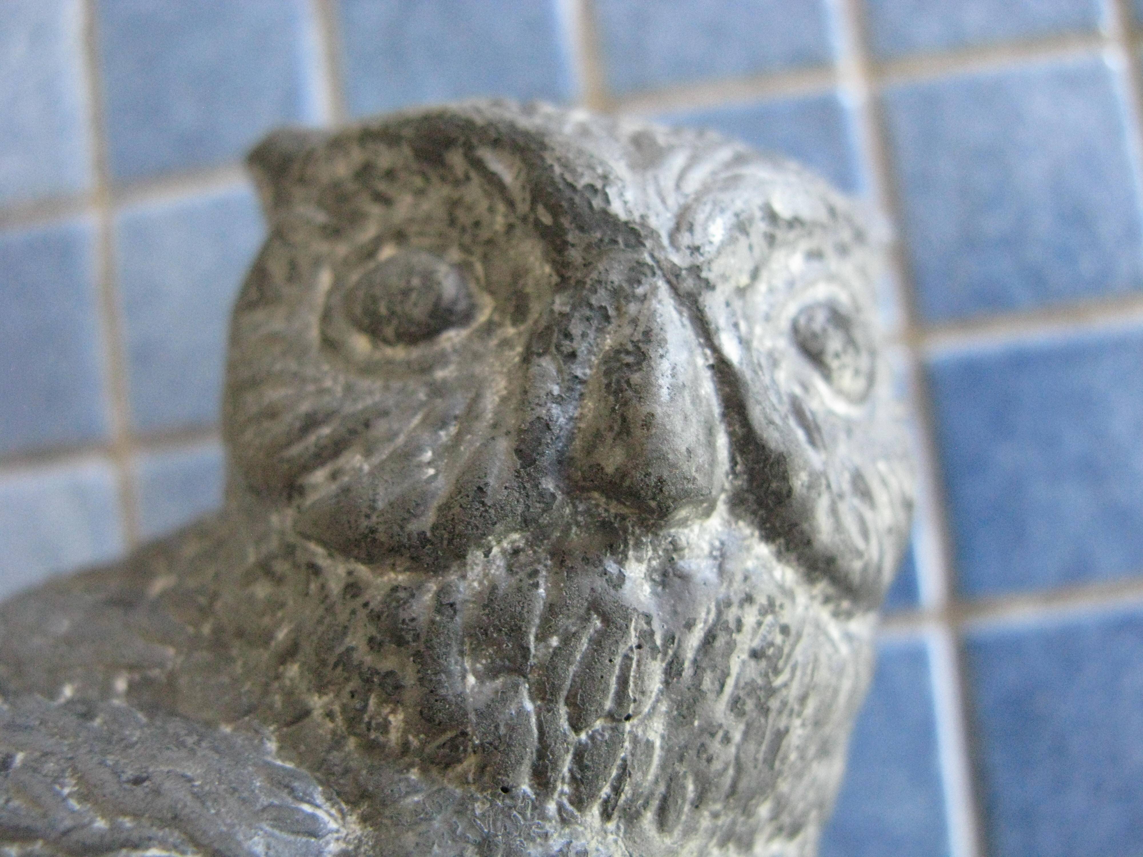 owl in "soapstone" Canadian art