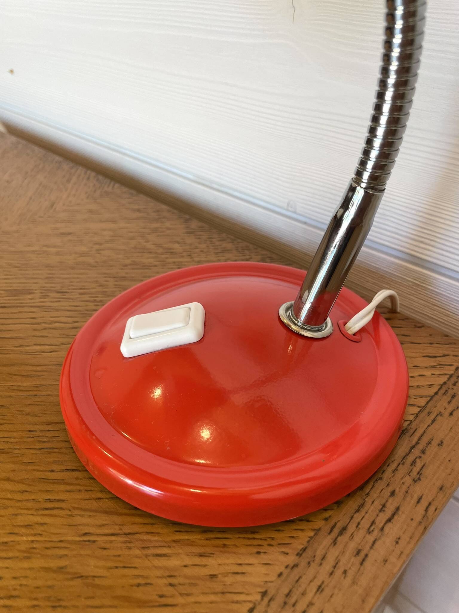 Vintage Desk Lamp Swan Neck Red - 70s Pop Art Design