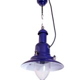 Industrial enameled sheet metal pendant light