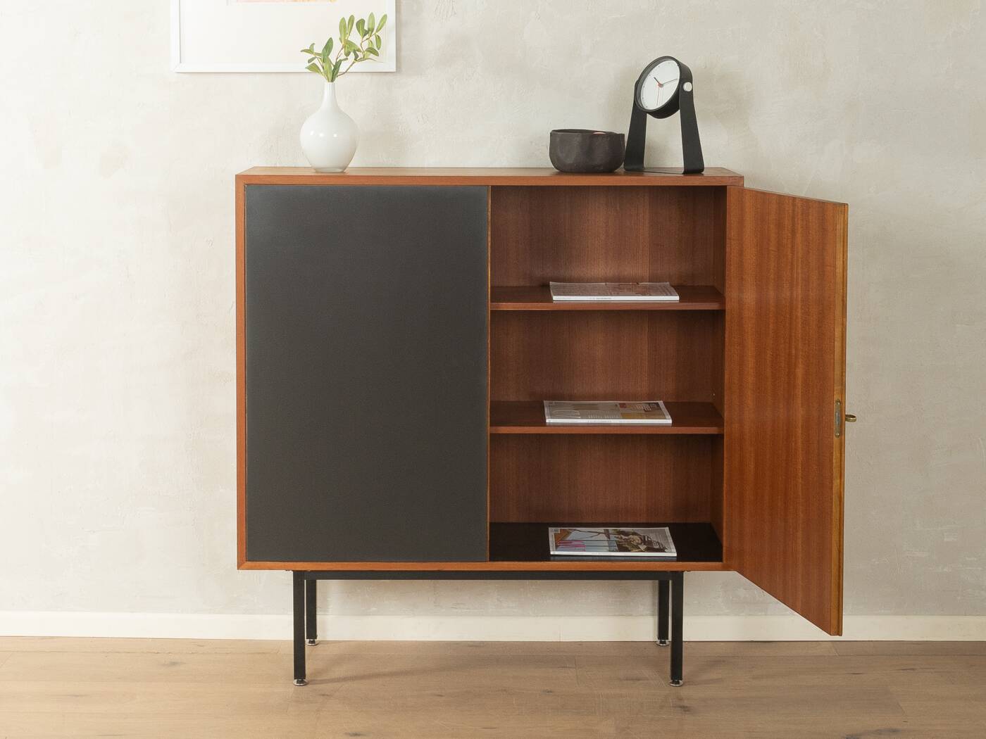 Classic chest of drawers from the 1950s by Oldenburger Möbelwerkstätten
