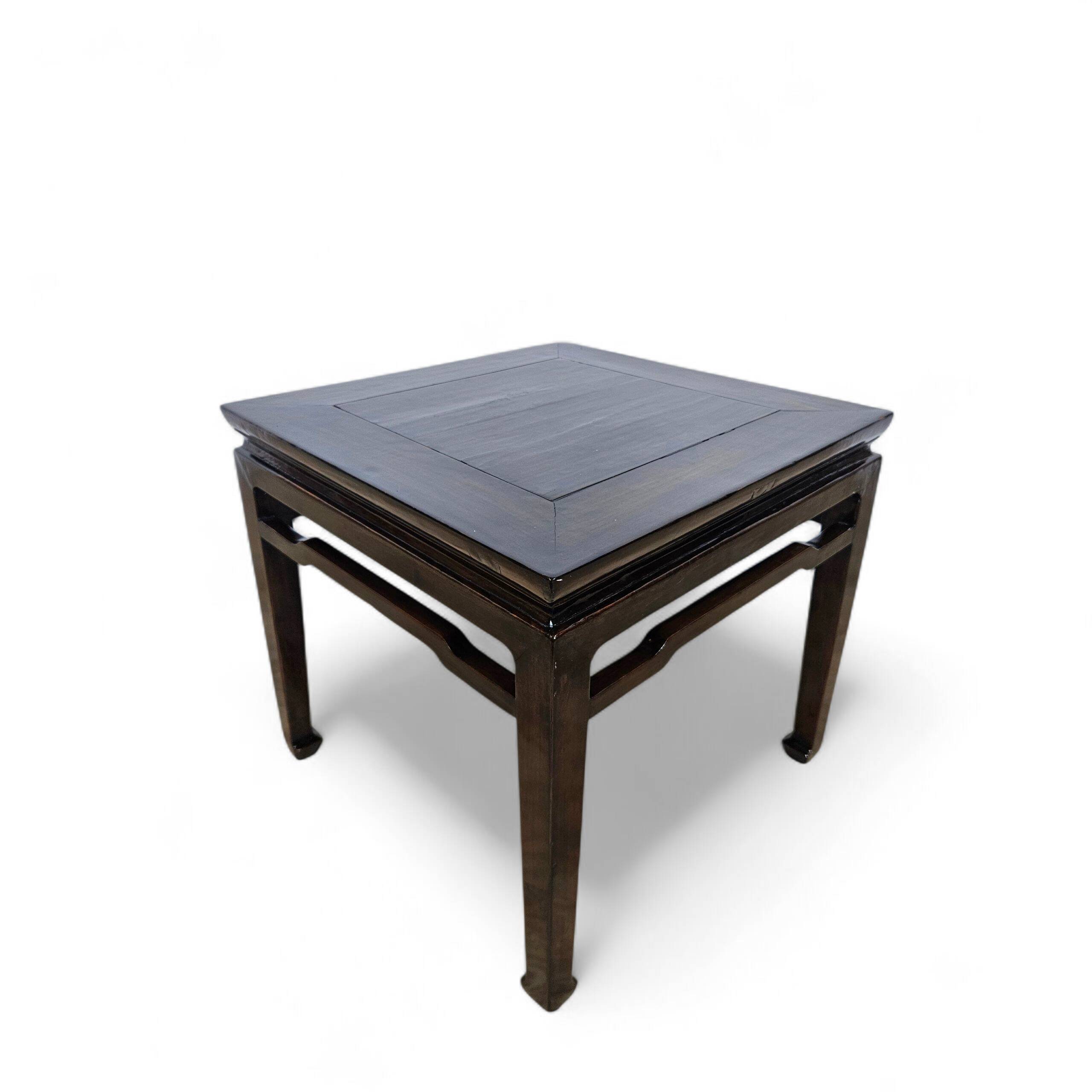 Chinese coffee table from the 19th century Qing Dynasty in Ming style