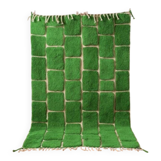 Handmade pure wool rug, traditional green, size 150 x 250 cm
