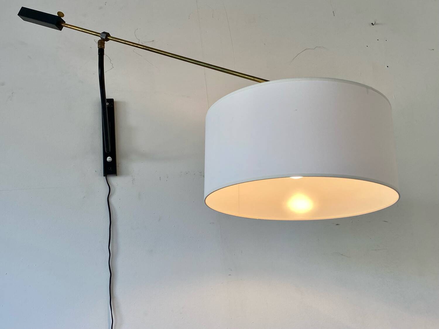 Wall lamp with arms and counterweight 1950