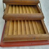 Cigarette box