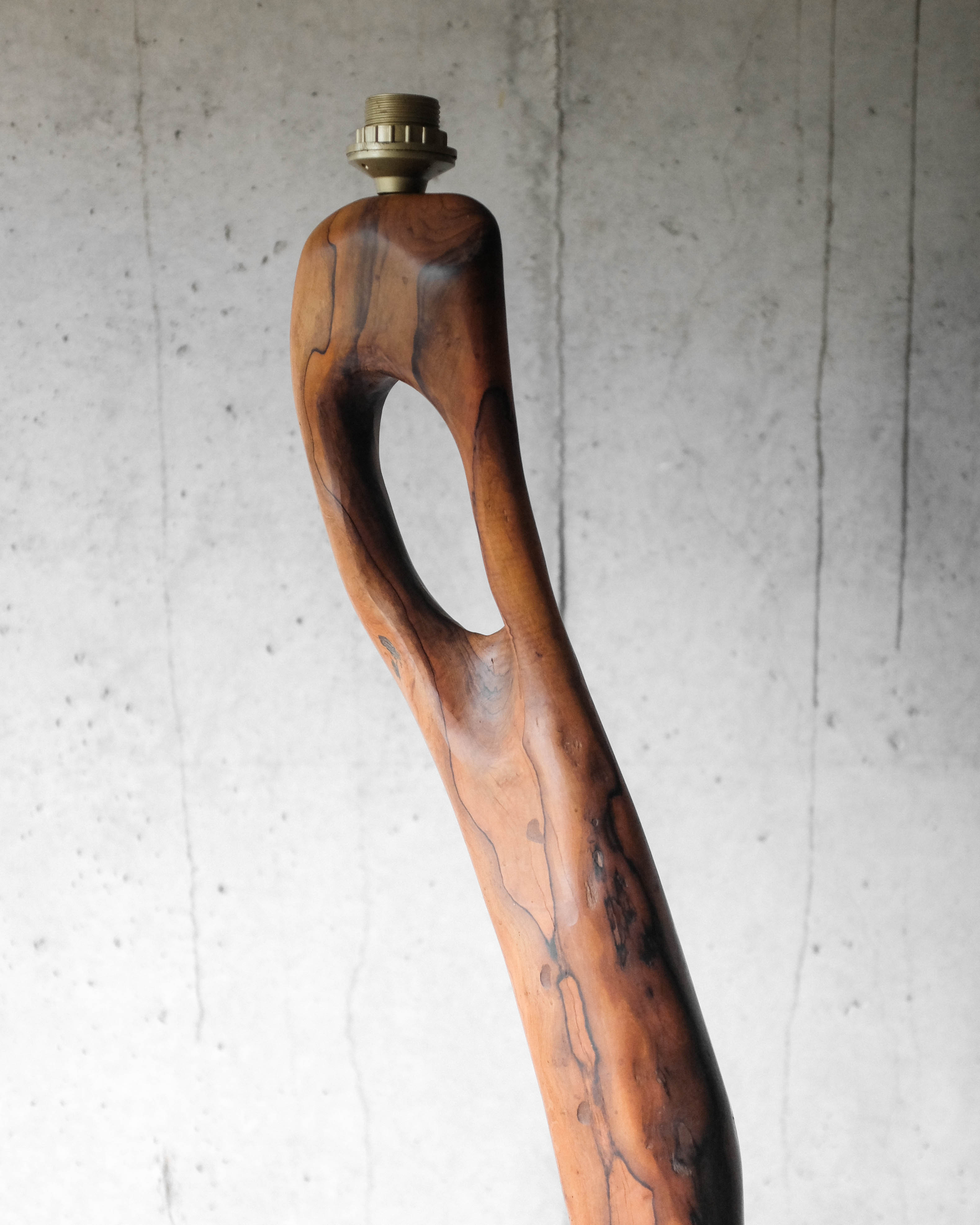 Massive olive tree lamppost - 1960