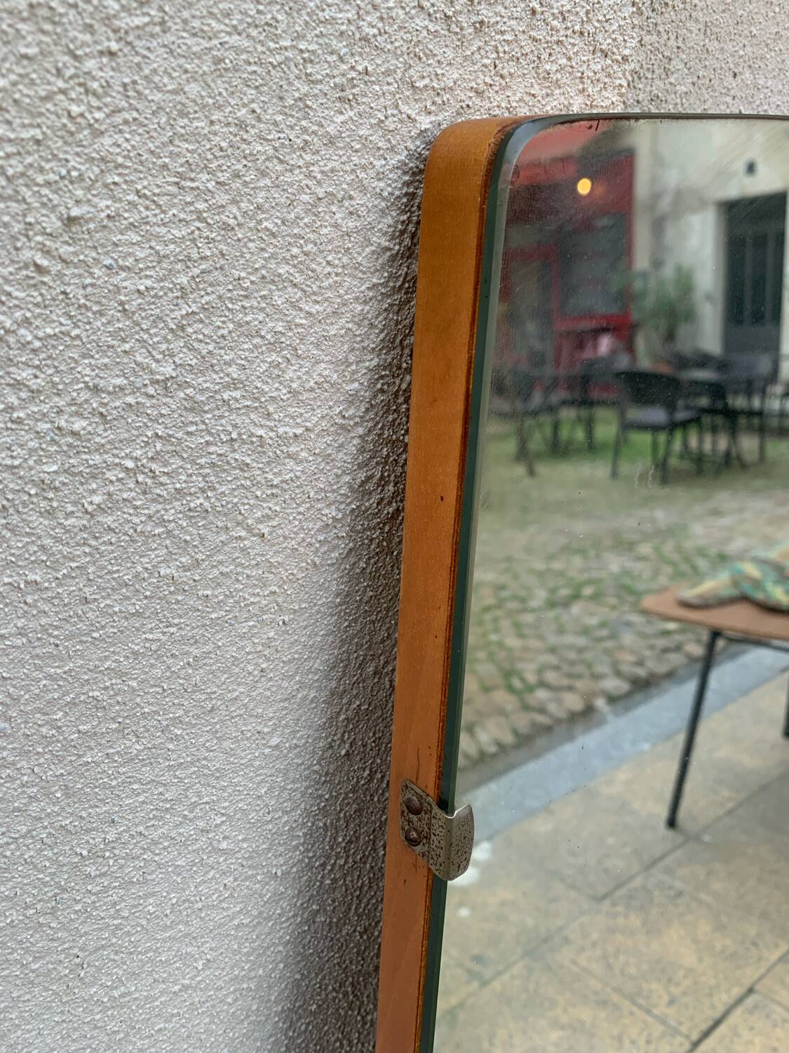 Large vintage mirror to put down