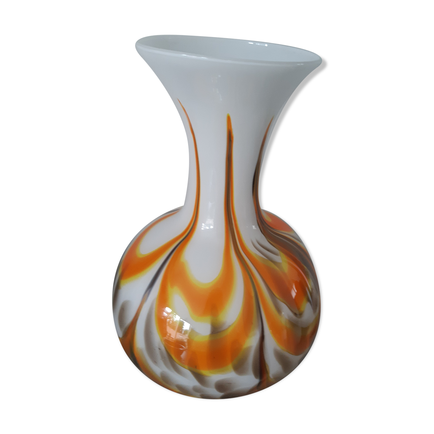 Italian opaline vase murano years 1970