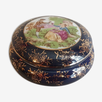 Old porcelain candy decorated Fragonard