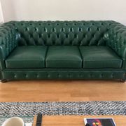 Chesterfield 3-seater sofa